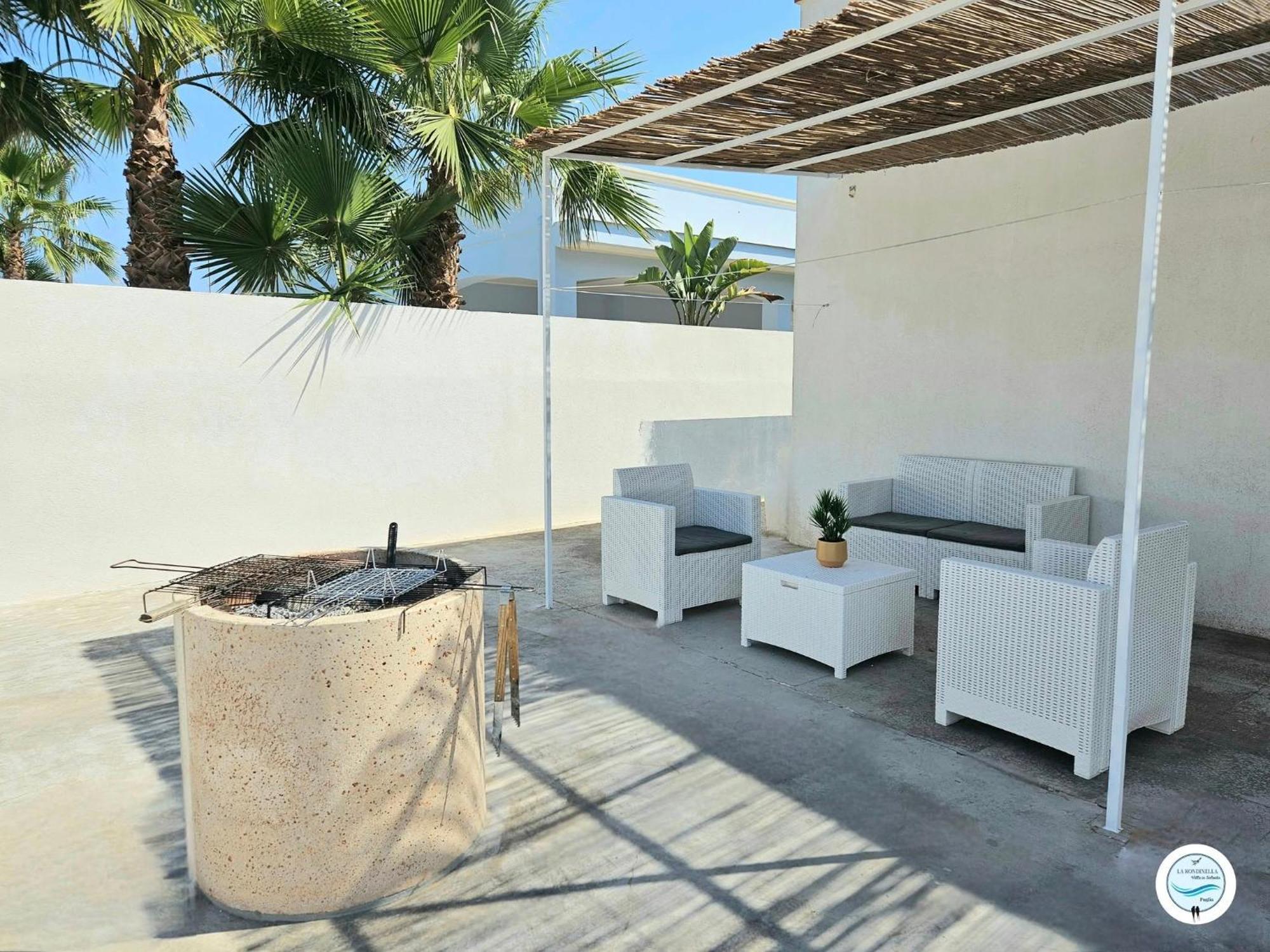 Villa La Rondinella - Torre San Giovanni Ngoại thất bức ảnh